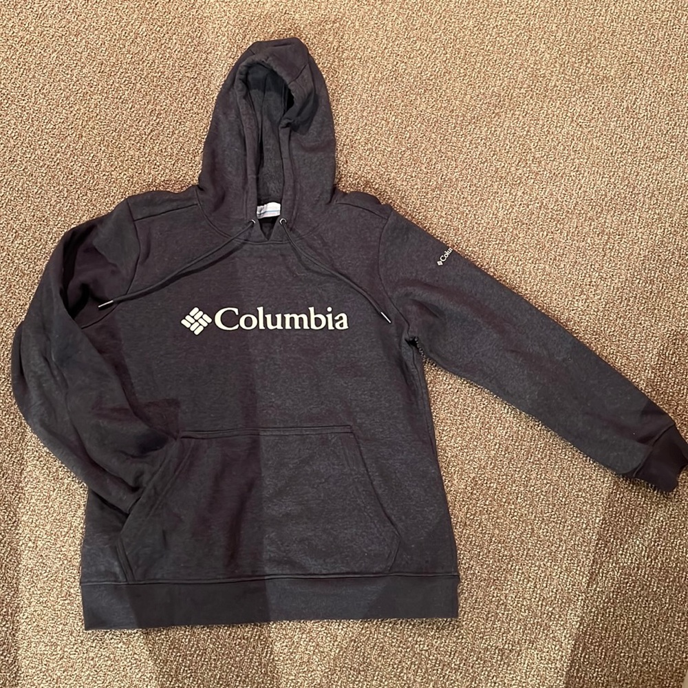 Womens Columbia sweatshirt